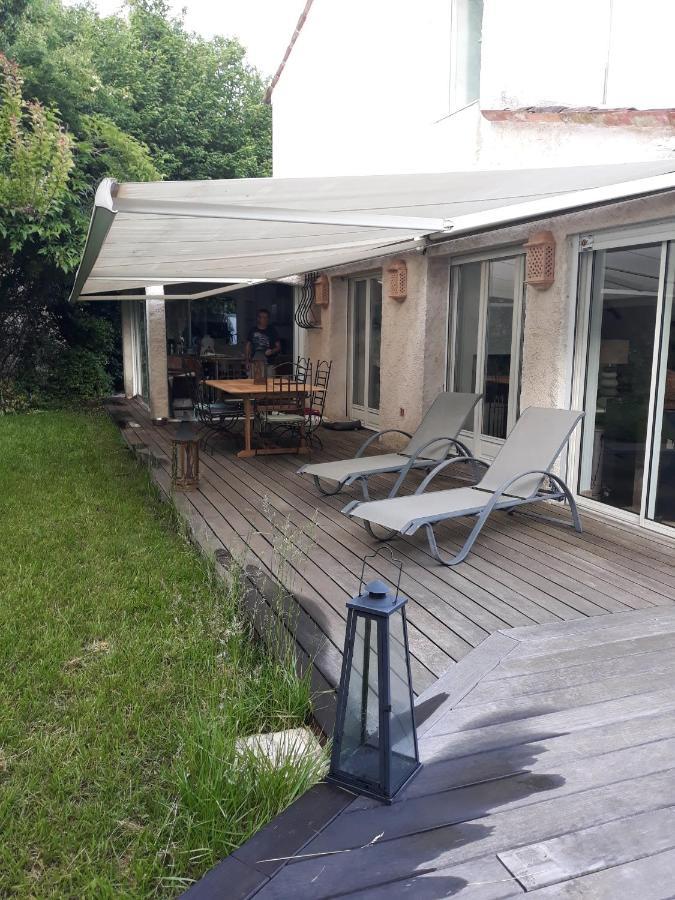 Dans Un Jardin Bb Et Jacuzzi Bed & Breakfast Mandelieu-La Napoule Exterior photo