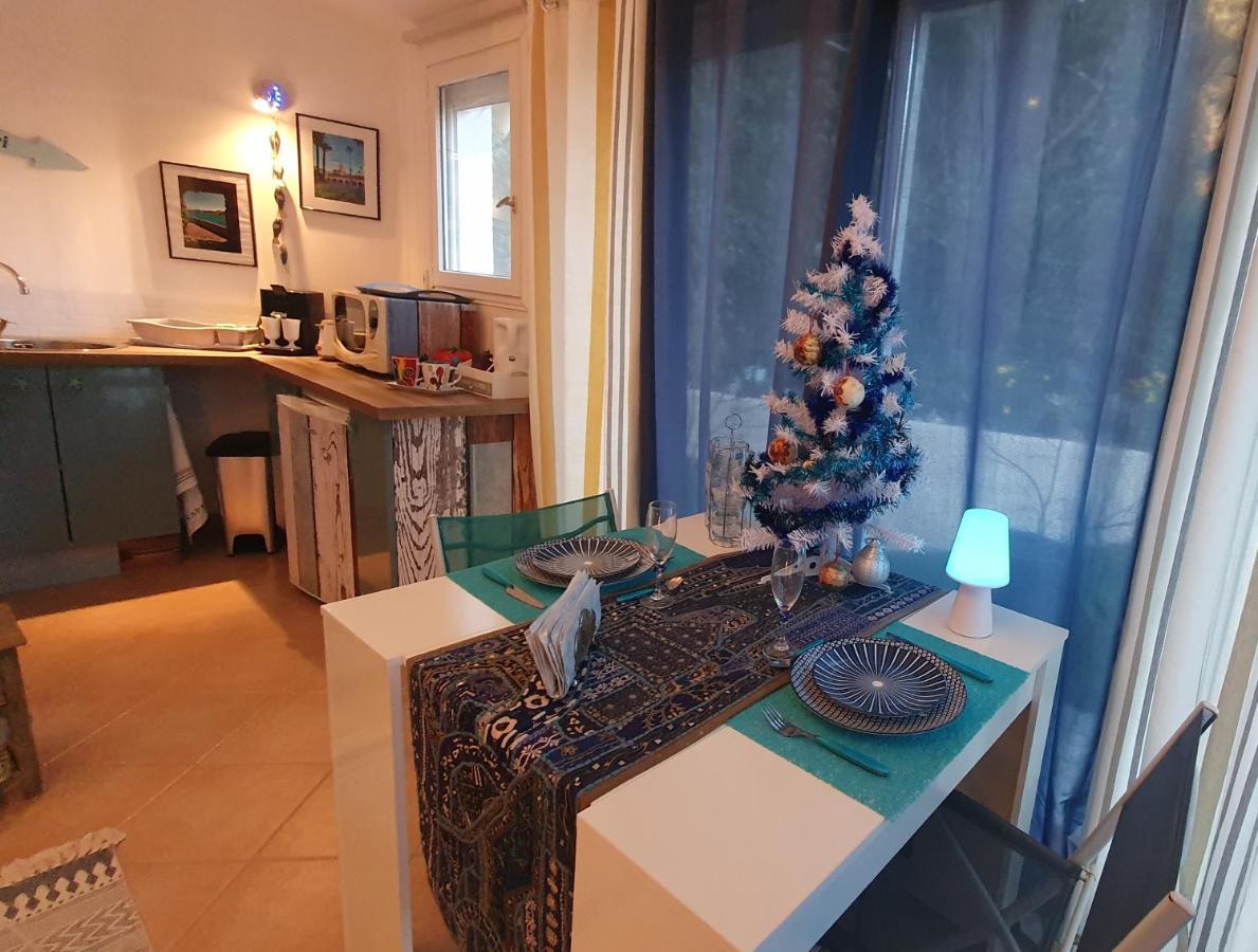 Dans Un Jardin Bb Et Jacuzzi Bed & Breakfast Mandelieu-La Napoule Exterior photo