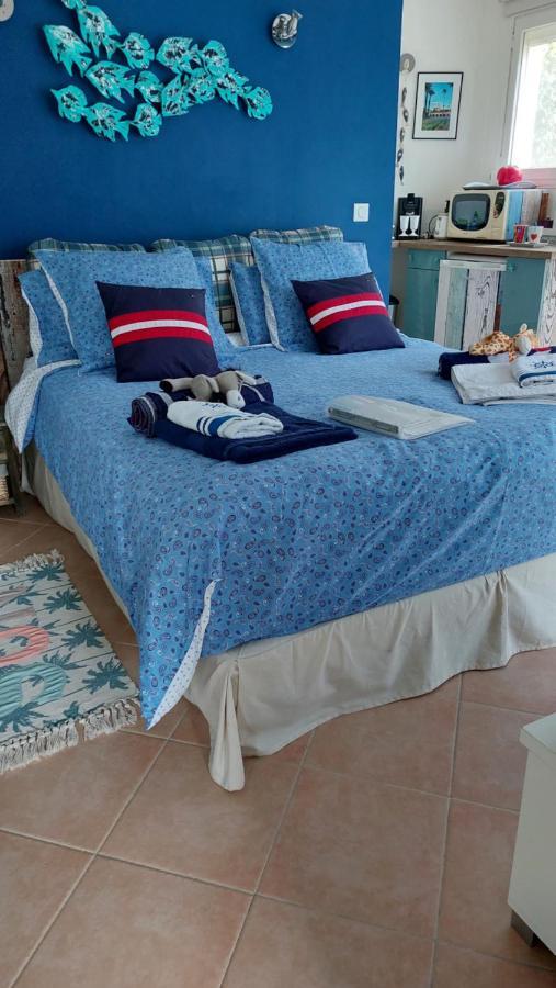 Dans Un Jardin Bb Et Jacuzzi Bed & Breakfast Mandelieu-La Napoule Exterior photo